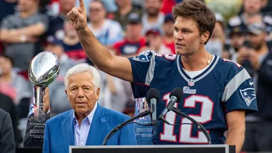 AMFOOT-NFL-EAGLES-PATRIOTS-BRADY