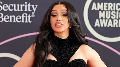 2021 American Music Awards Red Carpet Roll-Out With Host Cardi B