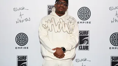 "Black &amp; Whites" Premiere