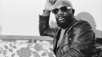 Isaac Hayes At Home