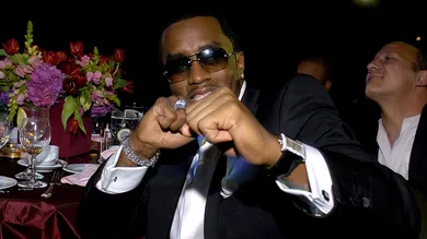 2004 Clive Davis Pre-Grammy Party - Inside Arrivals