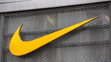 BRUSSELS SHOPPING STREET NIEUWSTRAAT RUE NEUVE