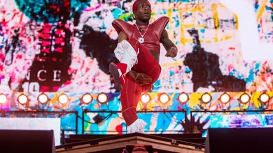 Syndication: Desert Sun