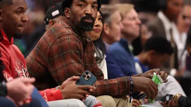 Los Angeles Lakers v Dallas Mavericks