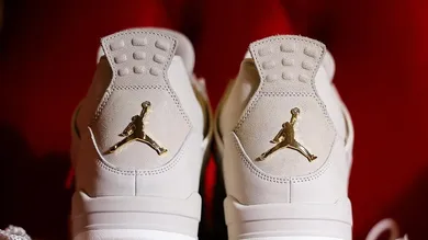 air-jordan-4-cincinnati-bearcats-sneaker-news