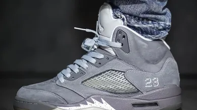 air-jordan-5-wolf-grey-sneaker-news