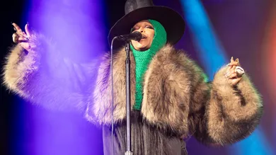 Erykah Badu Performs At Bill Graham Civic Auditorium