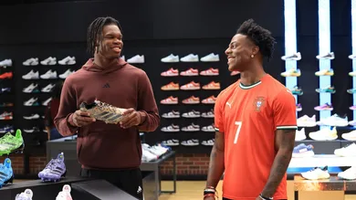 ishowspeed-dicks-sporting-goods-sneaker-news