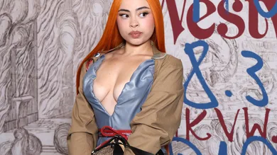 Ice Spice Wardrobe Malfunction Curves Hip Hop News