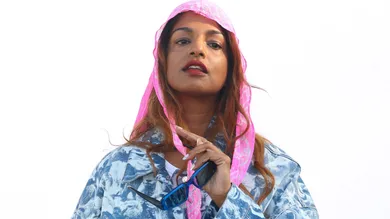 Stella McCartney : Photocall - Paris Fashion Week - Womenswear Fall/Winter 2024-2025