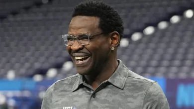 Michael Irvin Brazil Carnival Shirtless Viral NFL News
