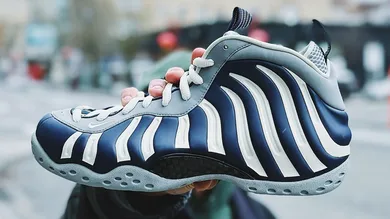 nike-air-foamposite-one-yankees-sample-sneaker-news