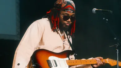 leon-thomas-singer-roots-picnic-2024-3