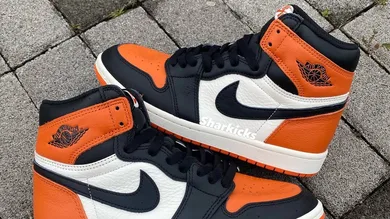air-jordan-1-high-og-shattered-backboard-sneaker-news