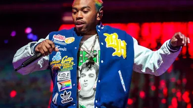 Syndication: Desert Sun