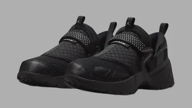 jordan-trunner-lx-black-sneaker-news