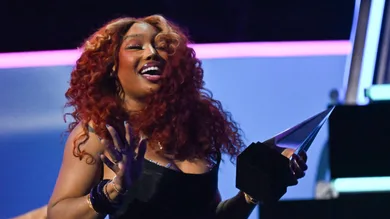 US-ENTERTAINMENT-MUSIC-AMA-SHOW