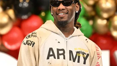 Nouveau Bar &amp; Grill Winter Wonderland Experience Holiday Toy Drive With Offset