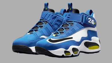 nike-air-griffey-max-1-varsity-royal-sneaker-news
