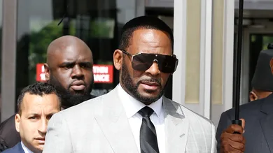 R Kelly Alleged Prison Murder Plot Music News
