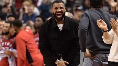 Drake Fans Beg Encore Wireless Festival Hip Hop News