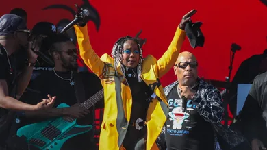 Lauryn Hill Thanks Drake Wireless Festival Hip Hop News