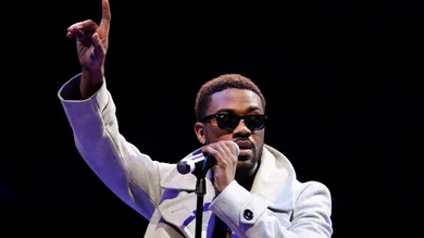 Ray J Embarrassment Brandy Family Music News