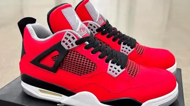 air-jordan-4-toro-bravo-sneaker-news