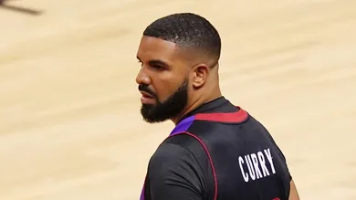 Drake Co-Signs Kendrick Chants Hip Hop News