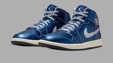 air-jordan-1-mid-metallic-blue-sneaker-news