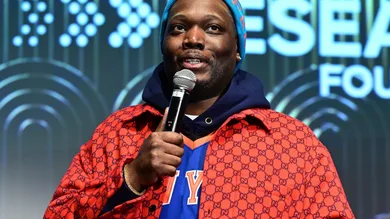 Michael Che Kanye West Apologized Hip Hop News