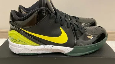 nike-kobe-4-protro-oregon-sample-sneaker-news