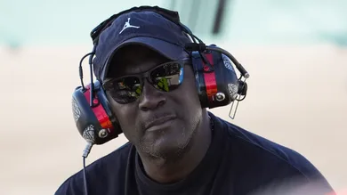 NASCAR: Straight Talk Wireless 400