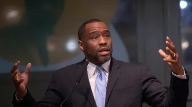 Marc Lamont Hill QueenzFlip Almost Fight Hip Hop News