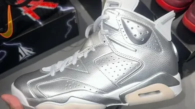 PSG x Air Jordan 6 “Metallic Silver”