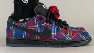 nike-sb-dunk-low-nardwuar-sneaker-news