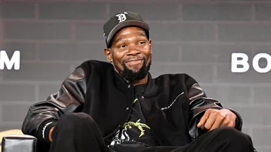 kevin-durant-travis-scott-air-jordan-1-low-texas-longhorns-sneaker-news