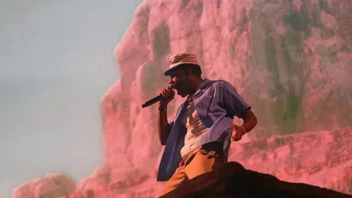 Syndication: Desert Sun