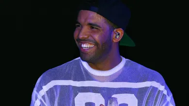 Drake Hits Apple Music Hip Hop News