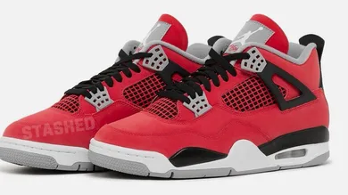 air-jordan-4-toro-bravo-sneaker-news