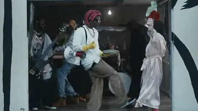 Screenshot_5-1-2026_15467_www.youtube.com