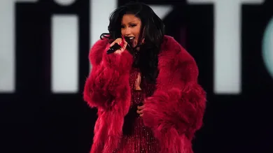 Cardi B Shuts Down Viral Rumor Her Child Stefon Diggs