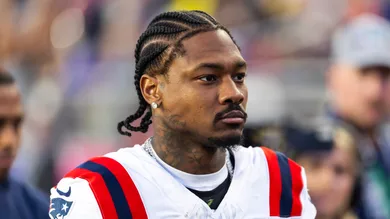 Stefon Diggs Offset Ex Cardi B