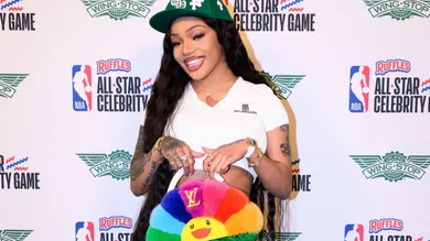 GloRilla Photoshoot Wave Pregnancy Rumors