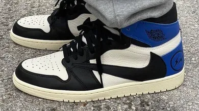 travis-scott-x-fragment-x-air-jordan-1-high-sample-sneaker-news