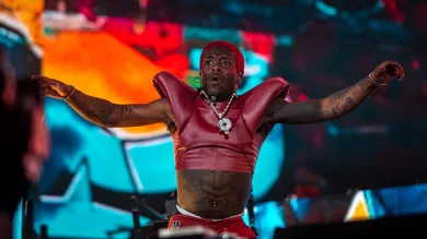 Syndication: Desert Sun