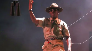 Syndication: Desert Sun