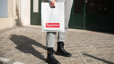 Street Style : Paris Fashion Week Womenswear Spring/Summer 2018 : Day One