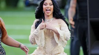 Cardi B Reacts Viral Video Getting Beat Up