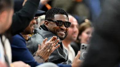 Usher Reacts Theory Clone Performing